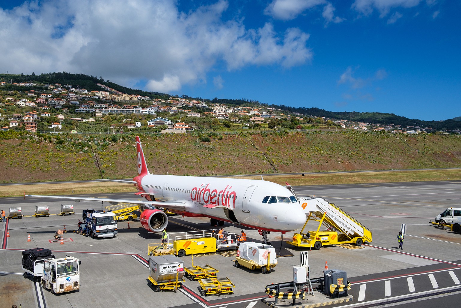 Madeira_0266_Flughafen_X-T2_22,3mm_f6,4_1600s_ISO200_LR69_sRGB_web