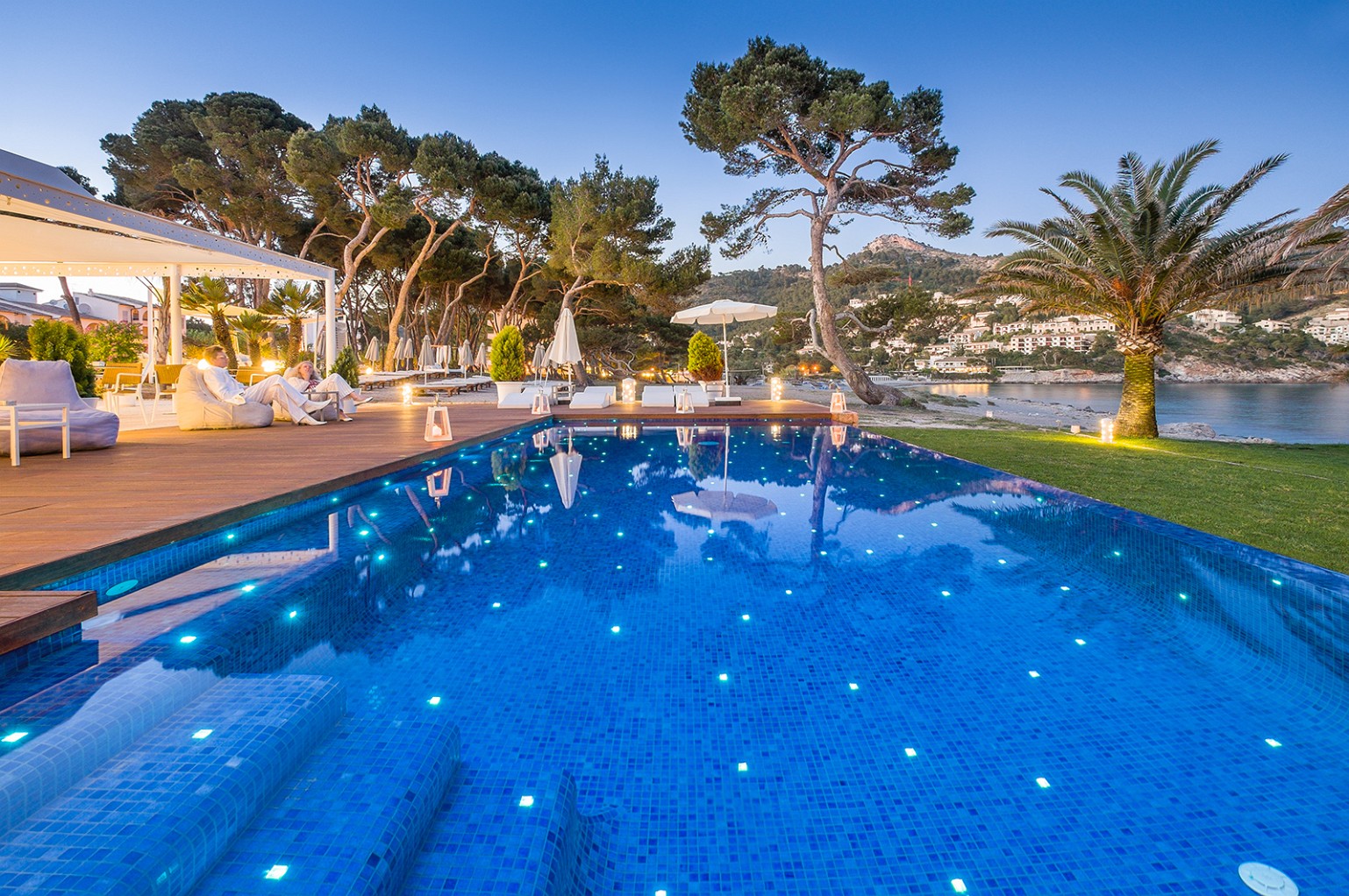 Canyamel_Hotel_Pool-Abend_0725_X-T1_5,6_10mm_1-2,3s_200-ISO_Mallorca-HDR_LR61_OCSj_web